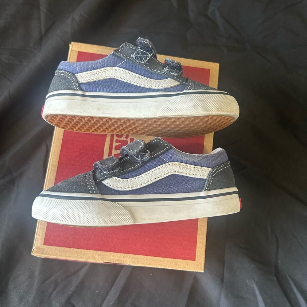 Vans Kids Navy and White Velcro Sneakers - Picture 3 of 5